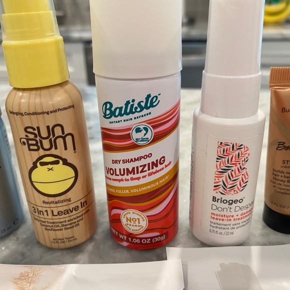 22-pc Hair Bundle & Sparkly Drawstring Pouch - Picture 8 of 9